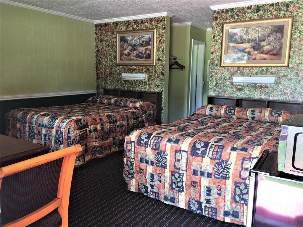 كورنيليا Skyland Motel المظهر الخارجي الصورة