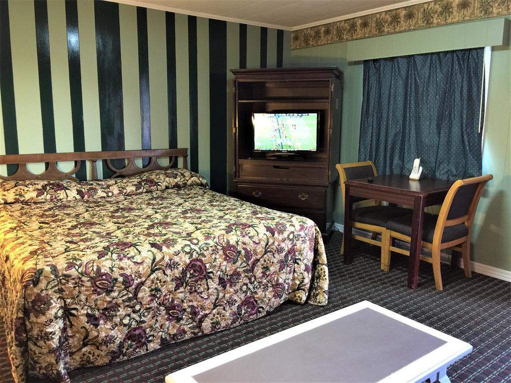 كورنيليا Skyland Motel المظهر الخارجي الصورة